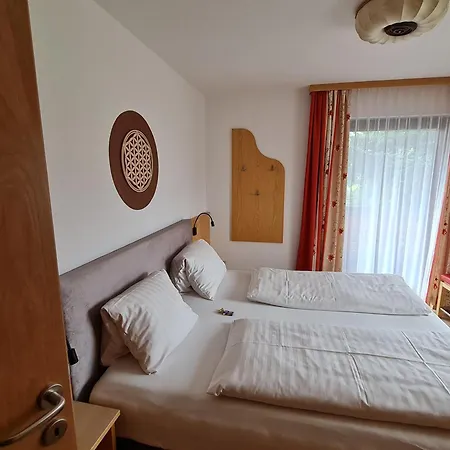 Sportpension Alpenrose Gæstehus 4*